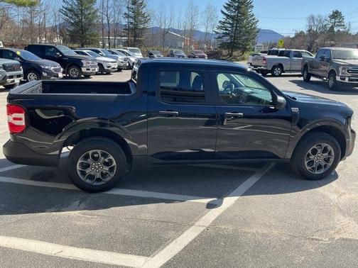 SHADOW BLACK 2023 Ford Maverick XLT
