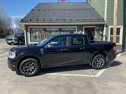 SHADOW BLACK 2023 Ford Maverick XLT