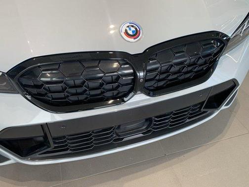 2023 BMW M340 i xDrive