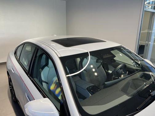 2024 BMW 540 i xDrive