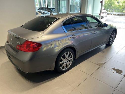 2013 INFINITI G37x Base