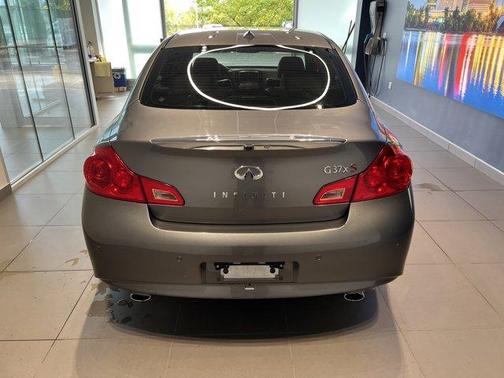 2013 INFINITI G37x Base