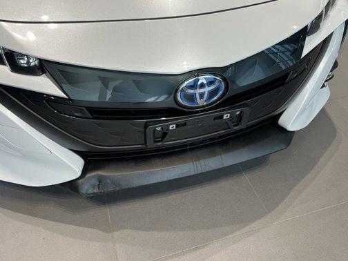 2022 Toyota Prius Prime Limited