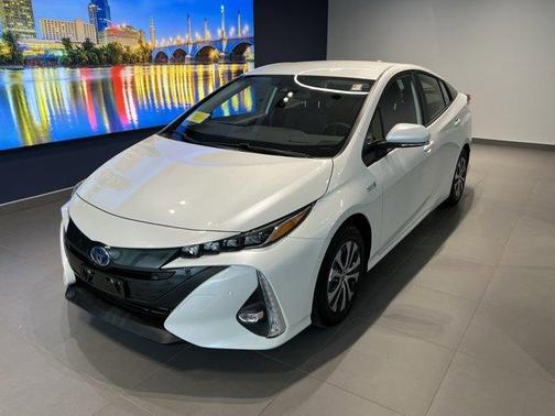 2022 Toyota Prius Prime Limited