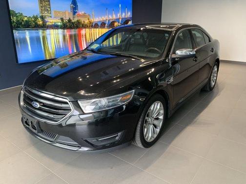 2015 Ford Taurus Limited
