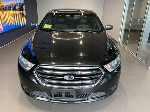 2015 Ford Taurus Limited