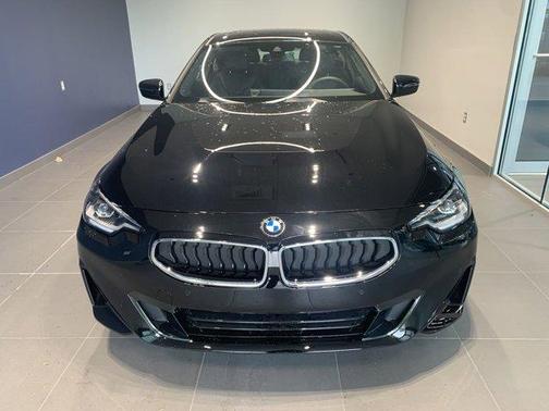 2024 BMW 230 i xDrive