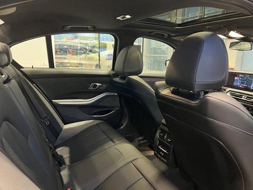 2024 BMW 330 i xDrive