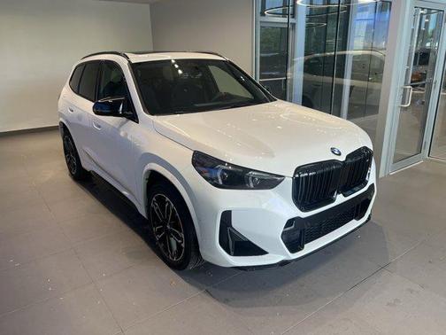 2025 BMW X1 M35i