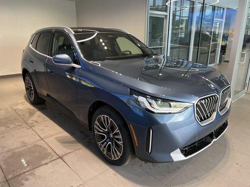 Arctic Race Blue Metallic 2026 BMW X3 30 xDrive