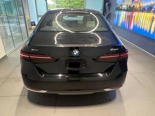 2024 BMW 530 i xDrive