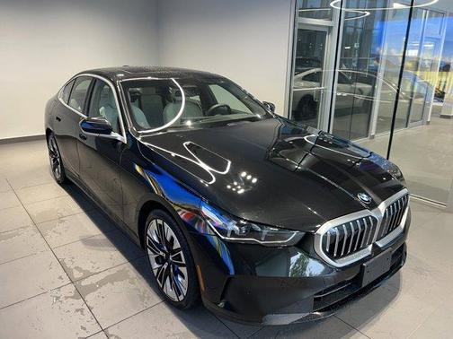 2024 BMW 530 i xDrive