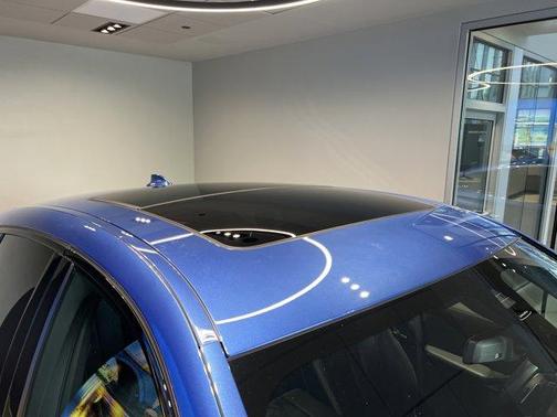 Riverside Blue Metallic 2020 BMW X6 M50i