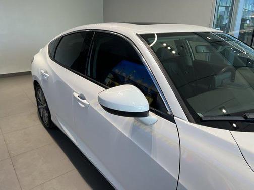 White 2024 Acura Integra Base