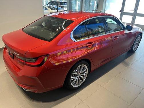 2024 BMW 330 i xDrive