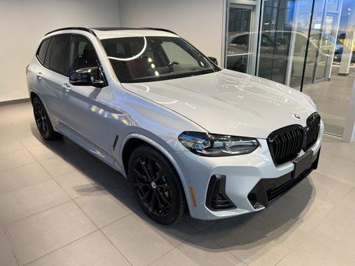 2023 BMW X3 M40i