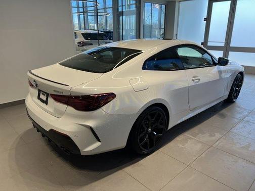 Alpine White 2026 BMW 430 i xDrive