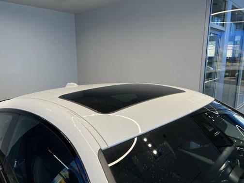 Alpine White 2026 BMW 430 i xDrive