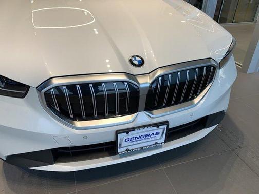 2024 BMW 530 i xDrive