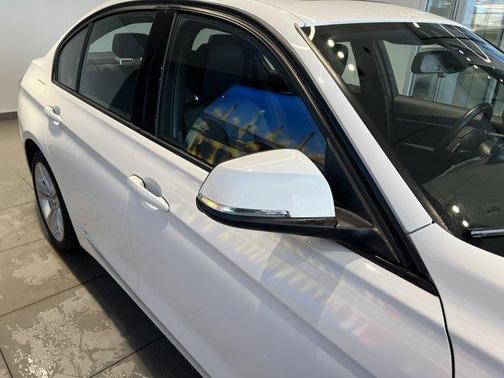 2016 BMW 328 i xDrive SULEV