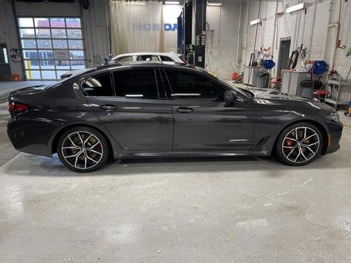 Dark Graphite Metallic 2023 BMW M550 i xDrive