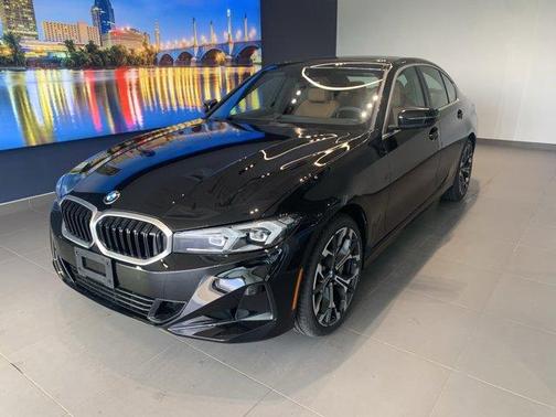 2025 BMW 330 i xDrive