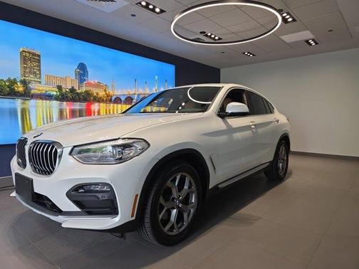Mineral White Metallic 2021 BMW X4 xDrive30i