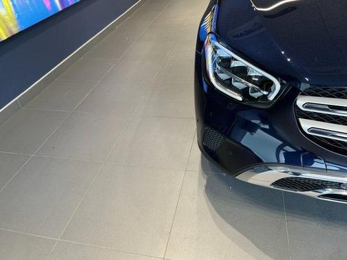 2022 Mercedes-Benz GLC 300 Base 4MATIC