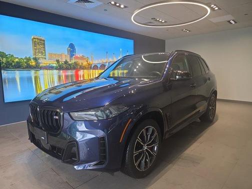 Tanzanite Blue II Metallic 2024 BMW X5 M60i