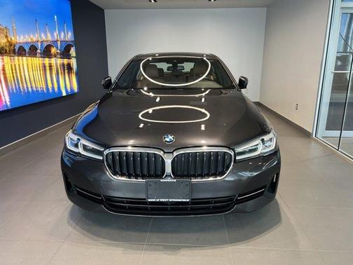 2022 BMW 530 i xDrive