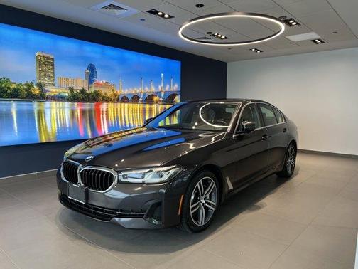 2022 BMW 530 i xDrive