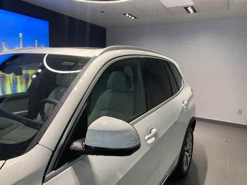 2025 BMW X5 PHEV xDrive50e