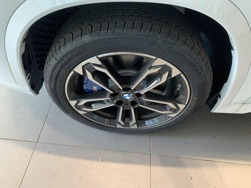 2025 BMW X1 M35i