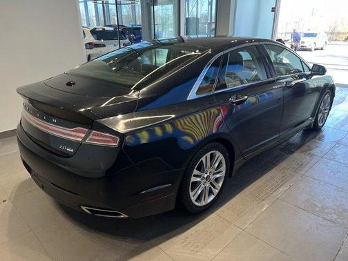 2015 Lincoln MKZ Base