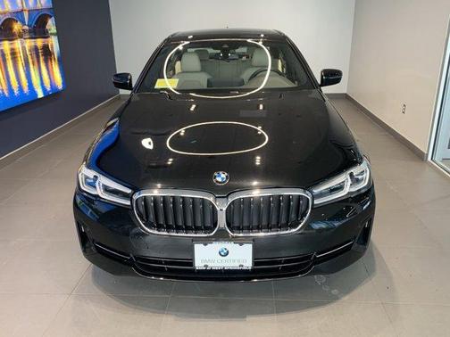 2022 BMW 530 i xDrive
