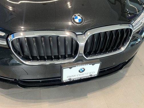 2022 BMW 530 i xDrive