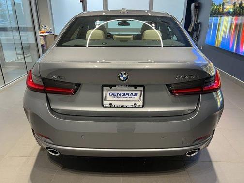 2025 BMW 330 i xDrive