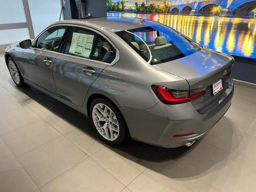 2025 BMW 330 i xDrive