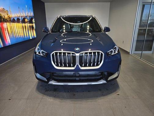 Night 2026 BMW X1 xDrive28i