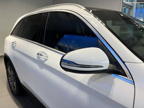 2019 Mercedes-Benz GLC 350e Base 4MATIC