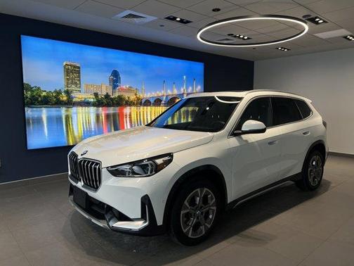 2025 BMW X1 xDrive28i