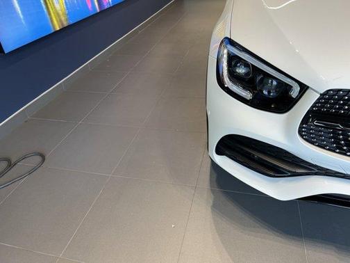 2022 Mercedes-Benz GLC 300 Base 4MATIC