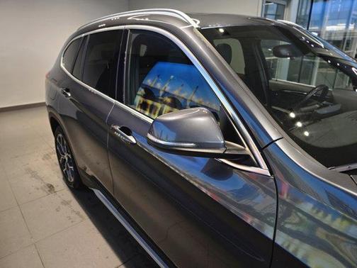 Mineral Gray Metallic 2021 BMW X1 xDrive28i