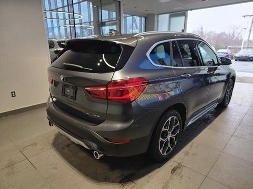 Mineral Gray Metallic 2021 BMW X1 xDrive28i