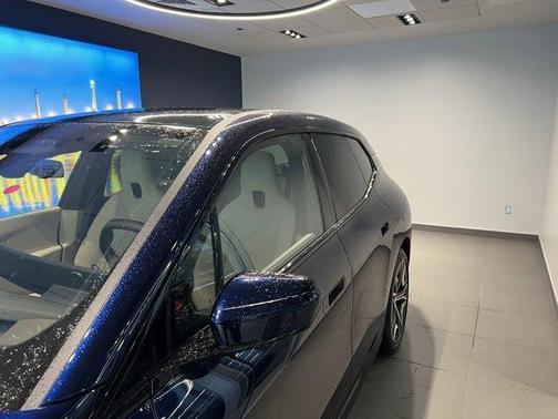 2026 BMW iX xDrive45