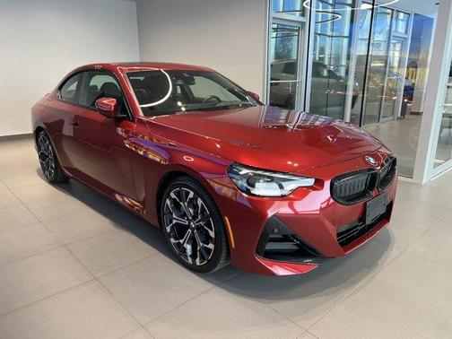 2025 BMW 230 i xDrive