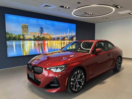 2025 BMW 230 i xDrive