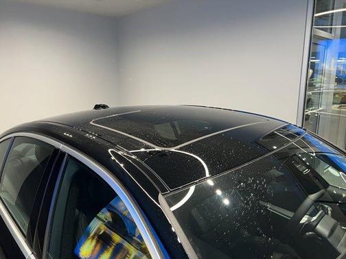 2026 BMW 330 I XDrive NA