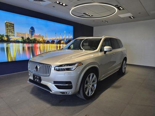 2016 Volvo XC90 T6 Inscription