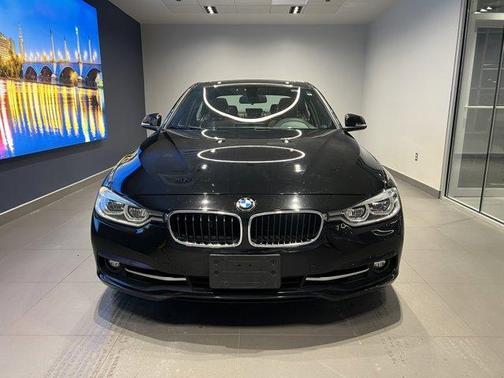 2017 BMW 330 i xDrive